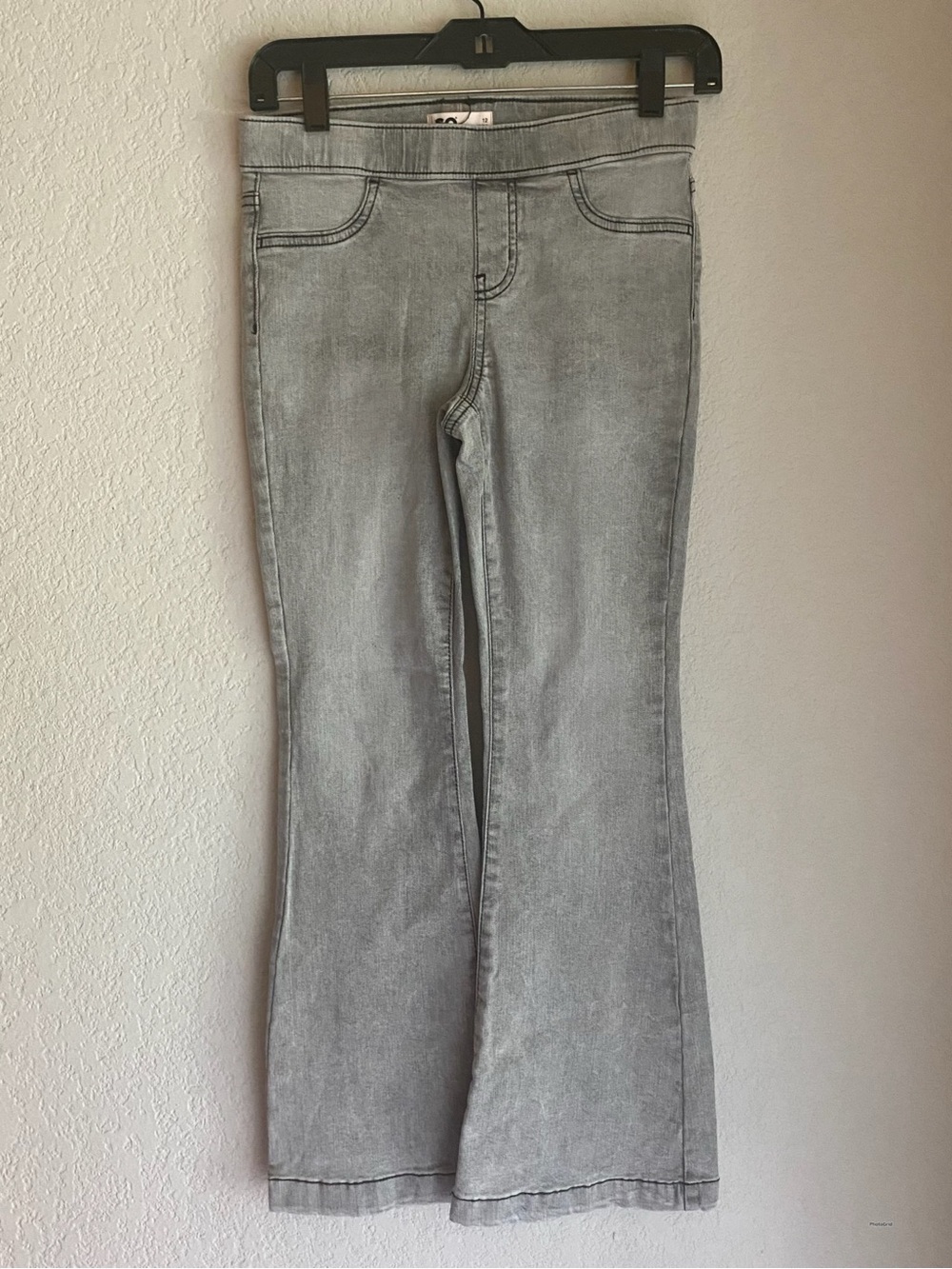 SO Gray Flare Jeans - Light Wash Stretch Denim